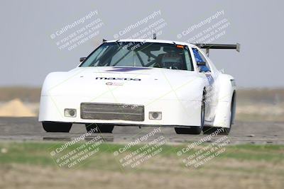 media/Oct-25-2025-CalClub SCCA (Sat) [[34c778dfbe]]/Group 3/Qualifying/